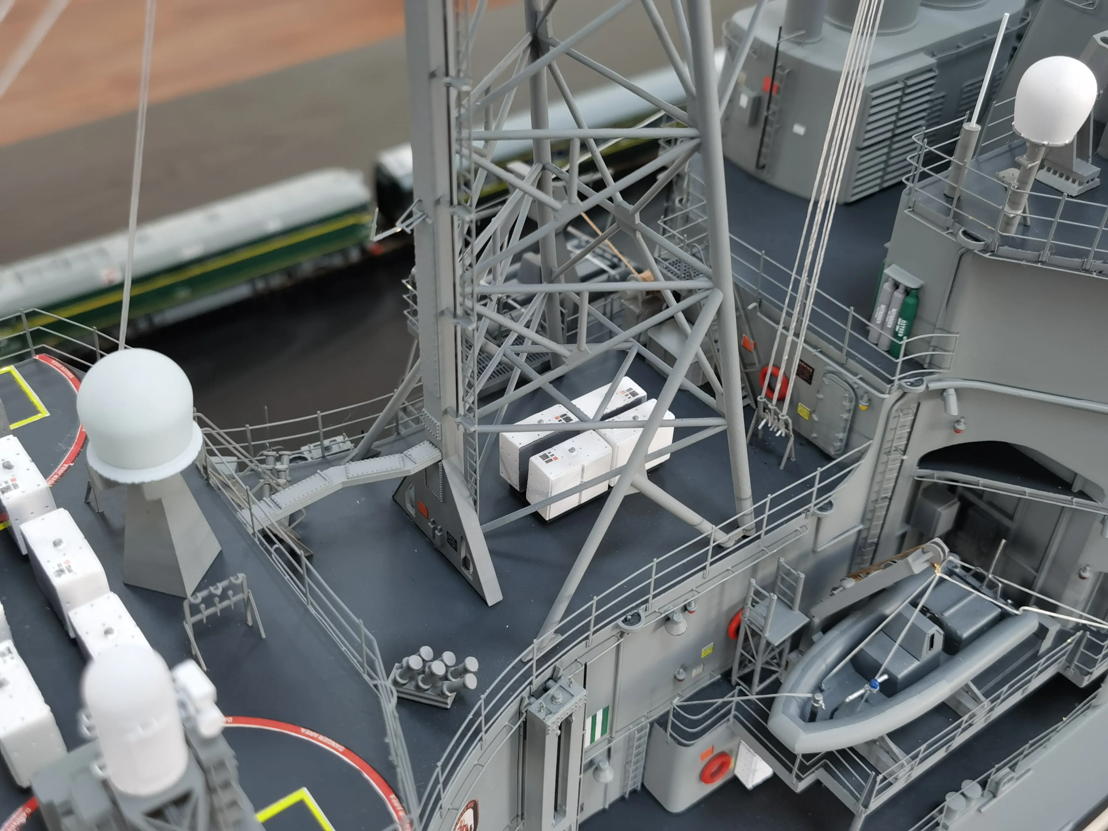 Arkmodel 1/96 USS Ticonderoga Class Bunker Hill CRUISER United States Navy DDG CG-52 Ship Model No.7515