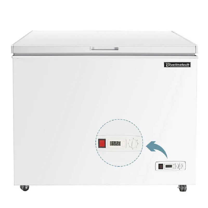 Bluelinetech BCF7FA 7.0 Cu ft Small Chest Freezer White with Wire Storage Basket Deep Freezer
